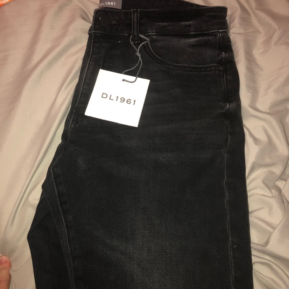 DL1961 Avery Modern Straight Jeans